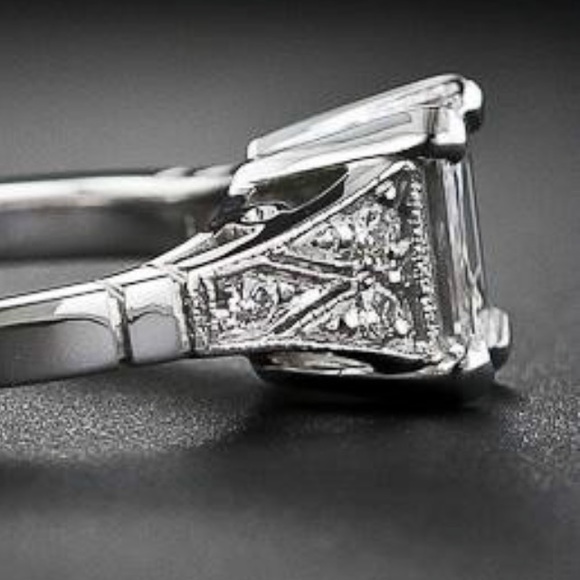 ❗️🆑❗️STERLING SILVER WHITE TOPAZ SIZE 9 - Picture 2 of 7